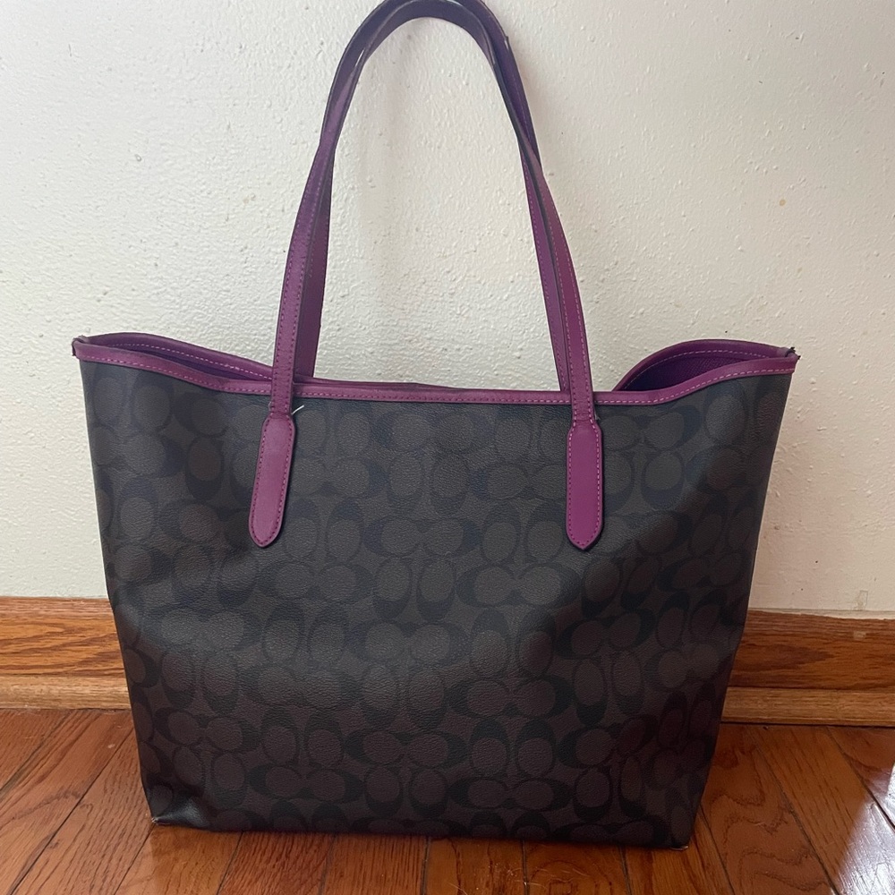 Coach Brown and Purple Signature Tote - Picture 4 of 8